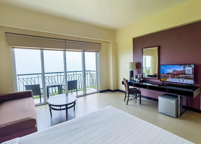 Taal Vista Hotel