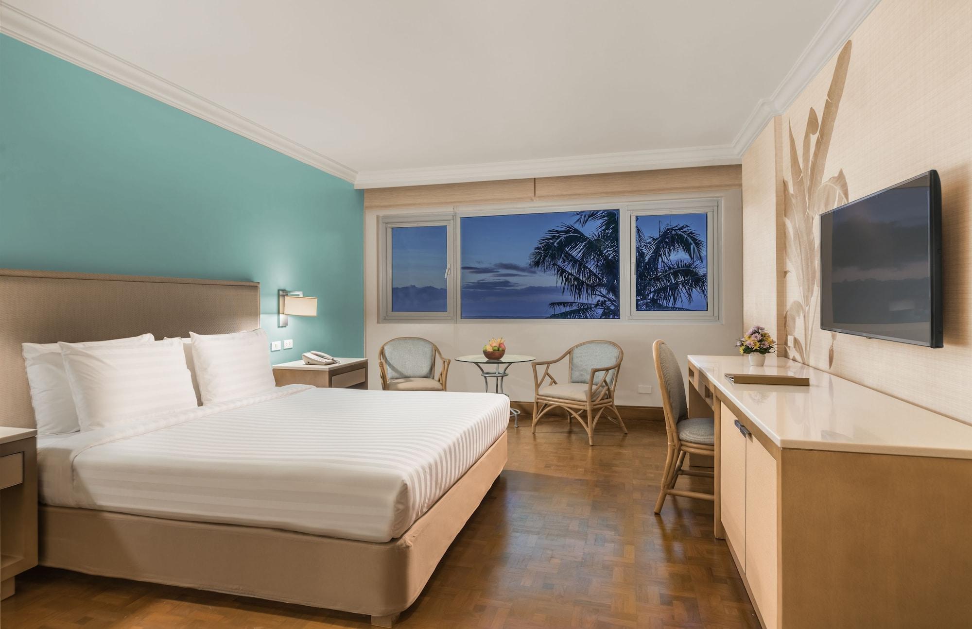 Hotel Taal Vista 5*