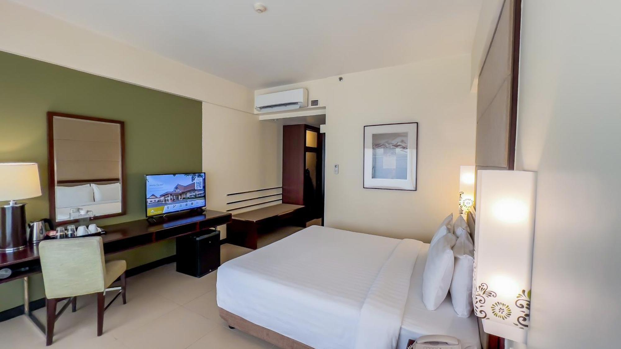 Taal Vista Tagaytay City