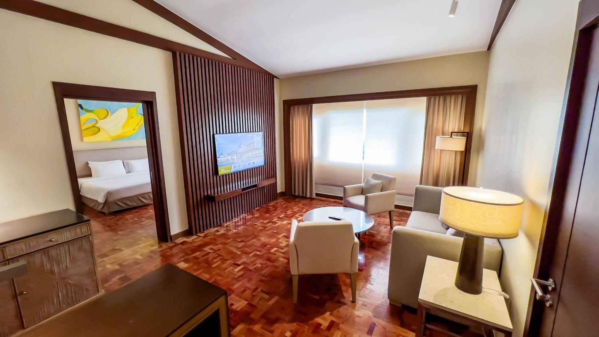 Taal Vista