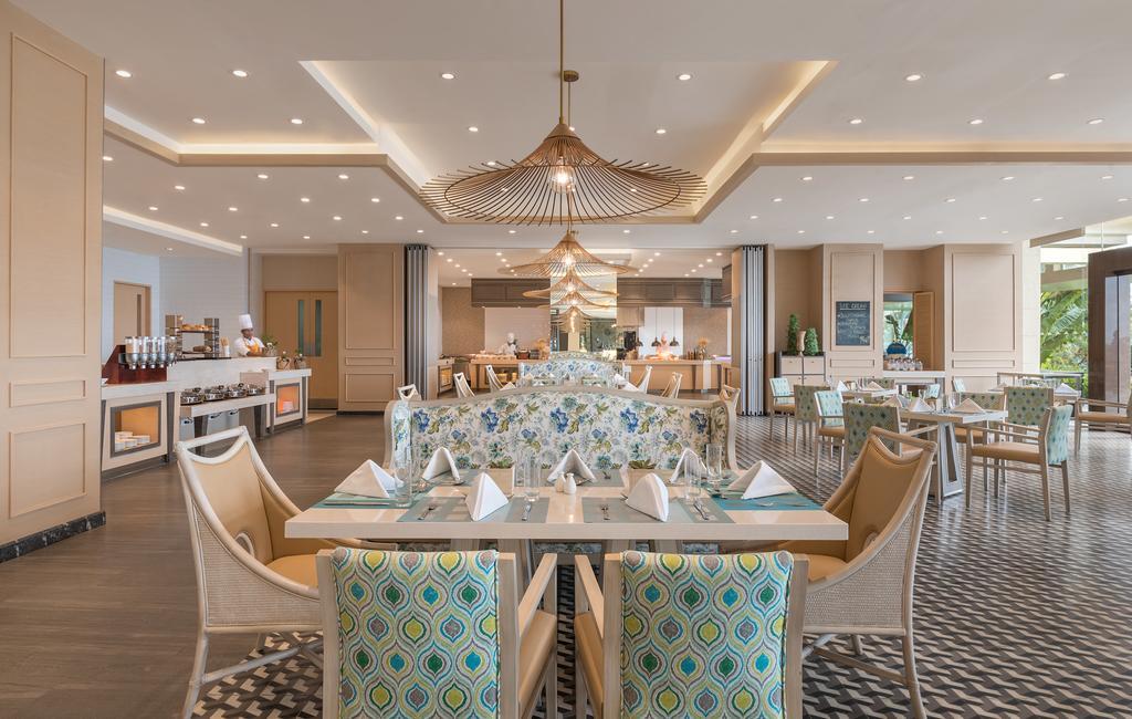 Hotel Taal Vista Tagaytay City
