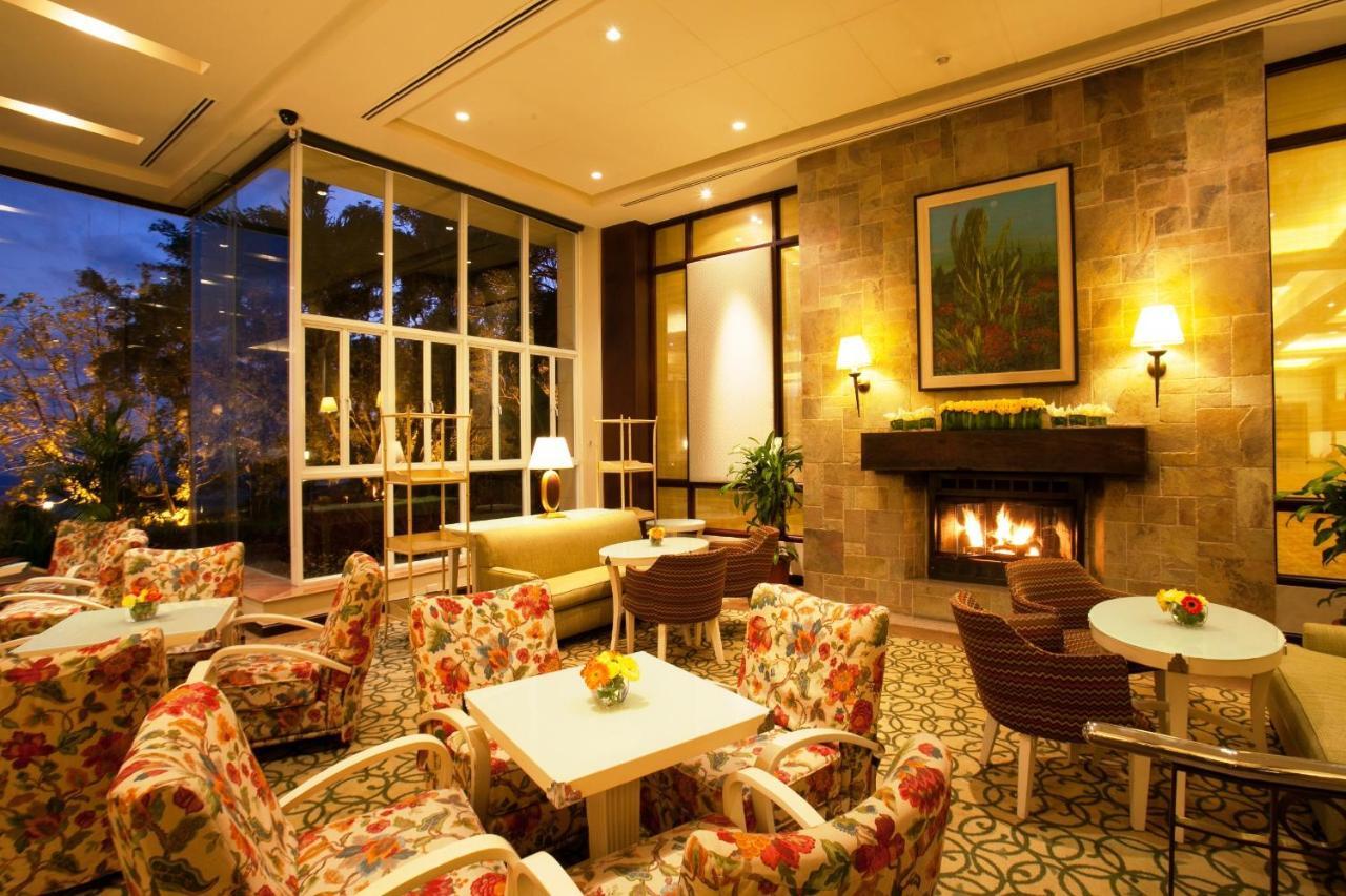 Taal Vista Hotel Tagaytay City